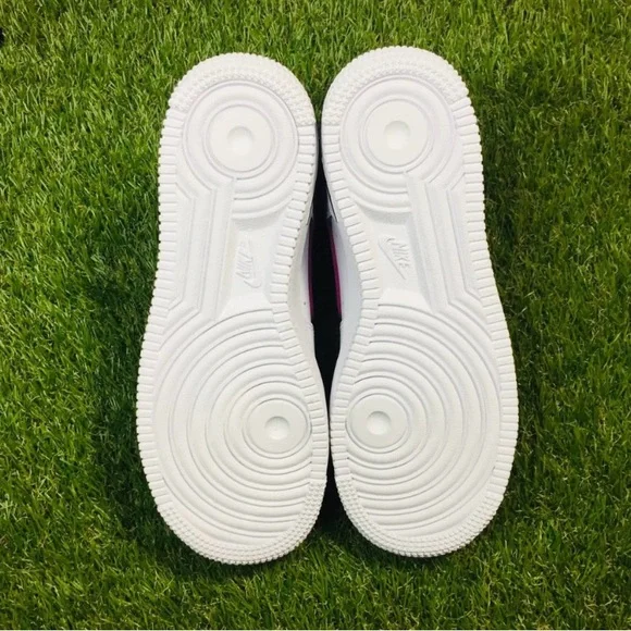 Nike Air Force 1 LV8 (GS) - Picture 8 of 10